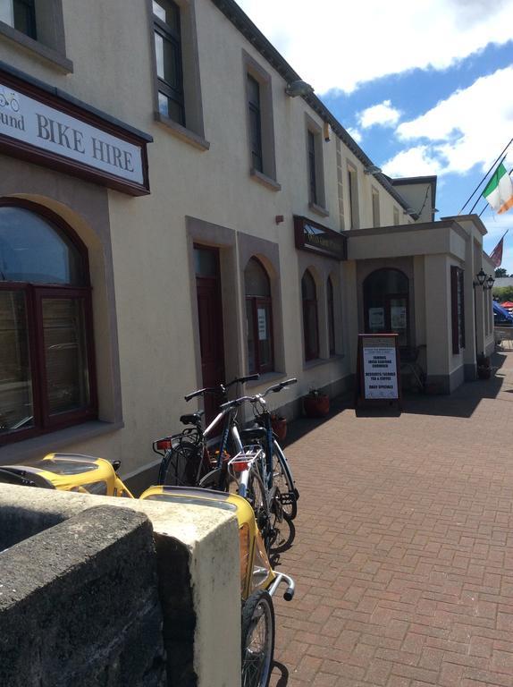 Achill Sound Hotel - Ostan Ghob A'Choire Zewnętrze zdjęcie