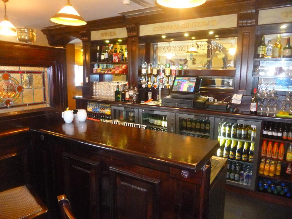 Achill Sound Hotel - Ostan Ghob A'Choire Zewnętrze zdjęcie